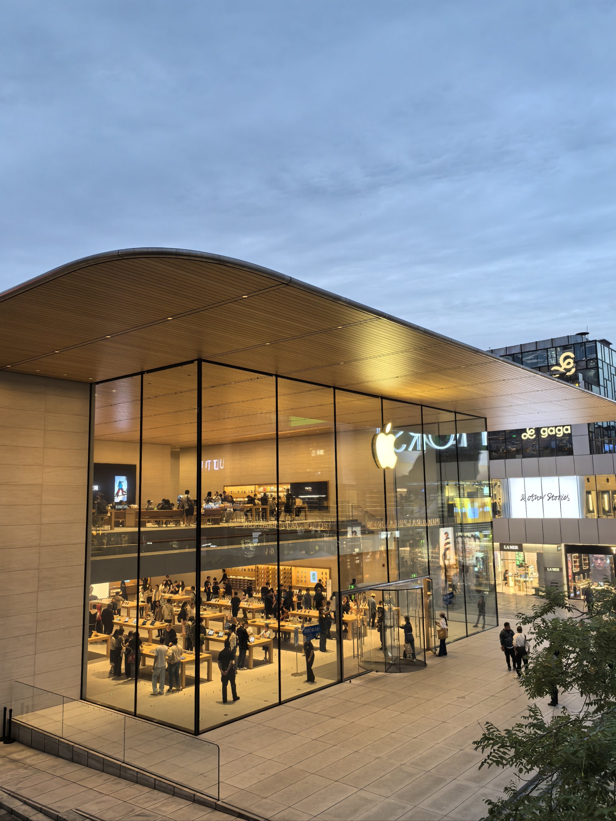 北京苹果手机专卖店探秘：科技与服务的完美融合  